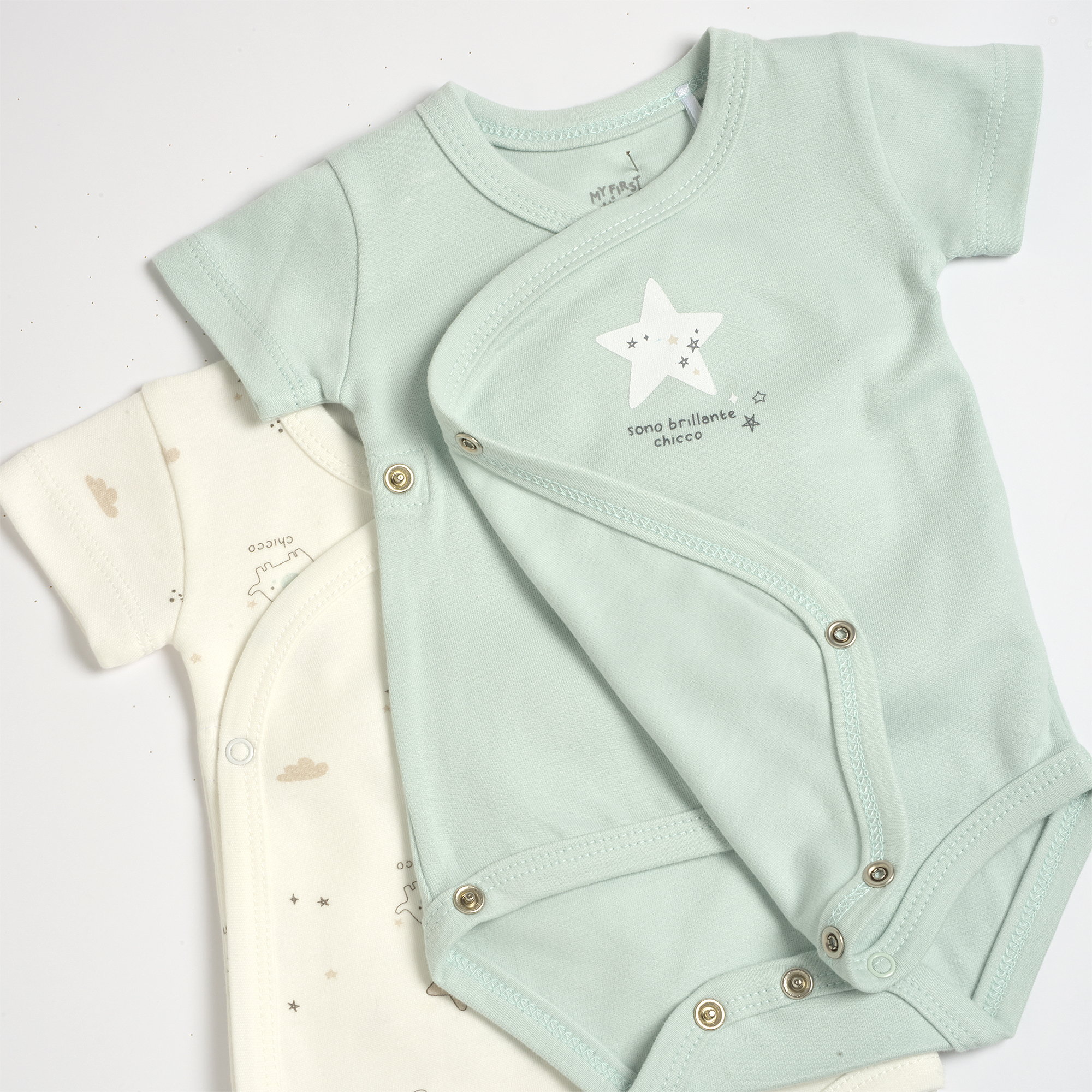 Chicco Σετ 2 Βρεφικά Κοντομάνικα Κορμάκια Unisex Μέντα-Εκρού (Oeko-Tex) - Image 3